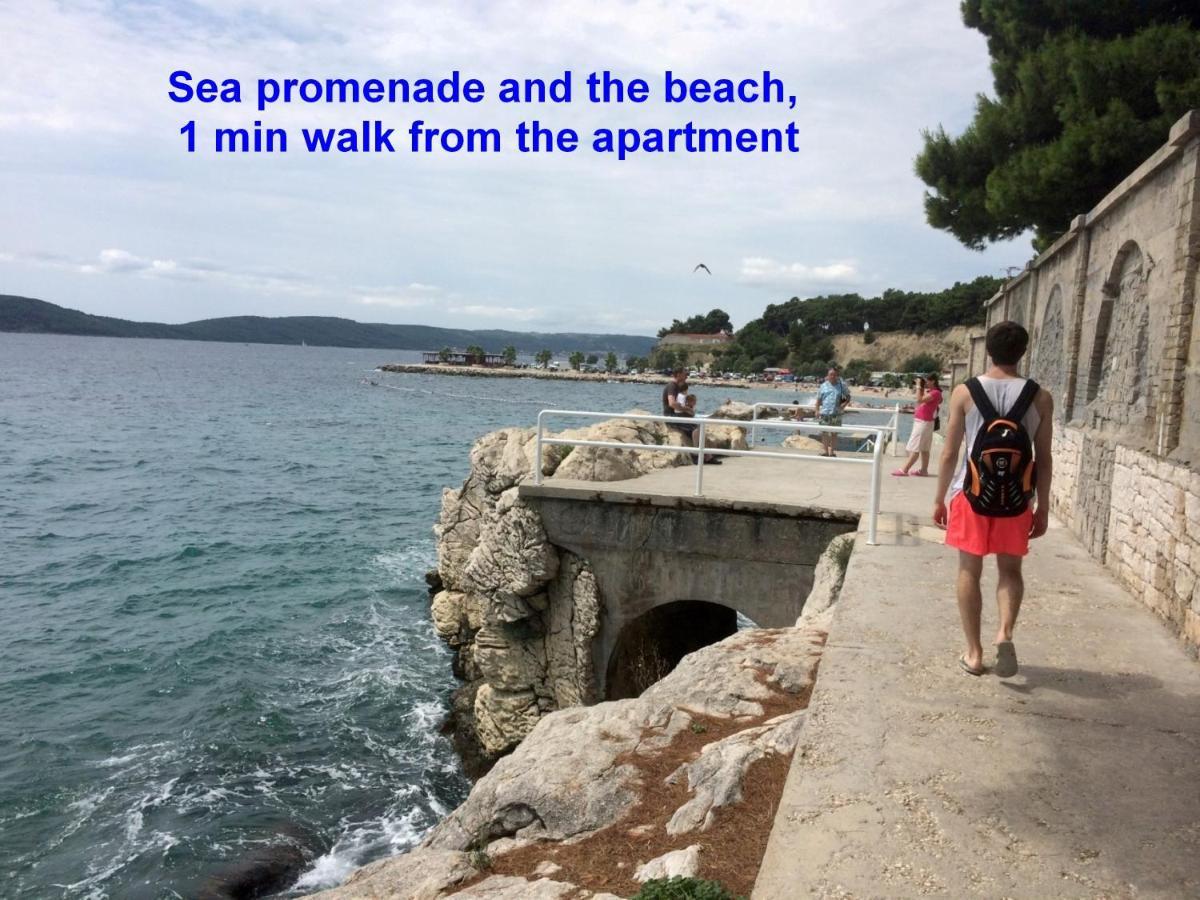 Beachfront Milan, With Balcony Apartman